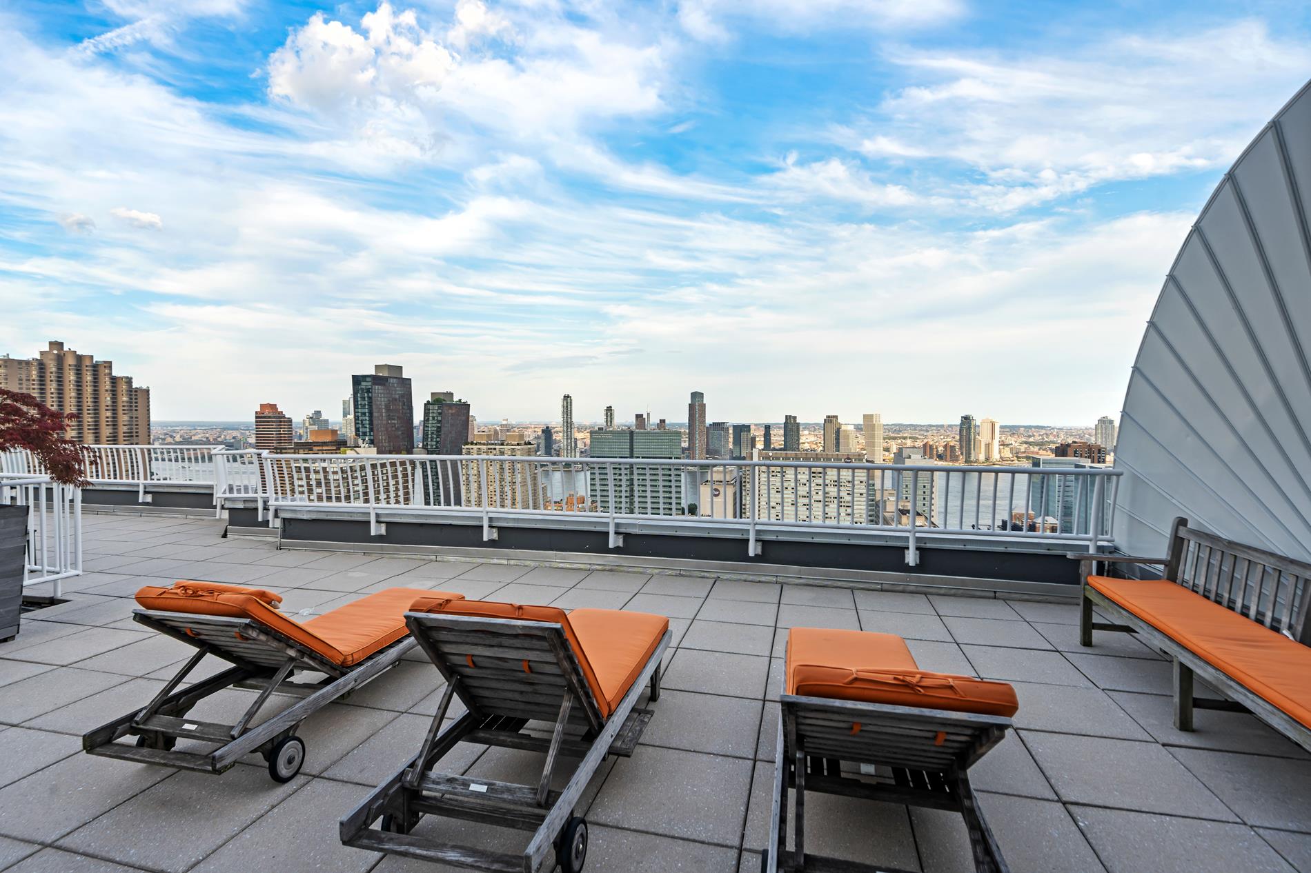 200 East 32nd Street, Unit 32A Manhattan, NY 10016 - Photo 13 of 18 Roof Deck