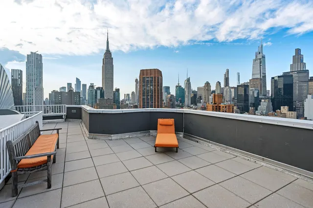 $1,100,000 | 200 East 32nd Street, Unit 32A | Kips Bay