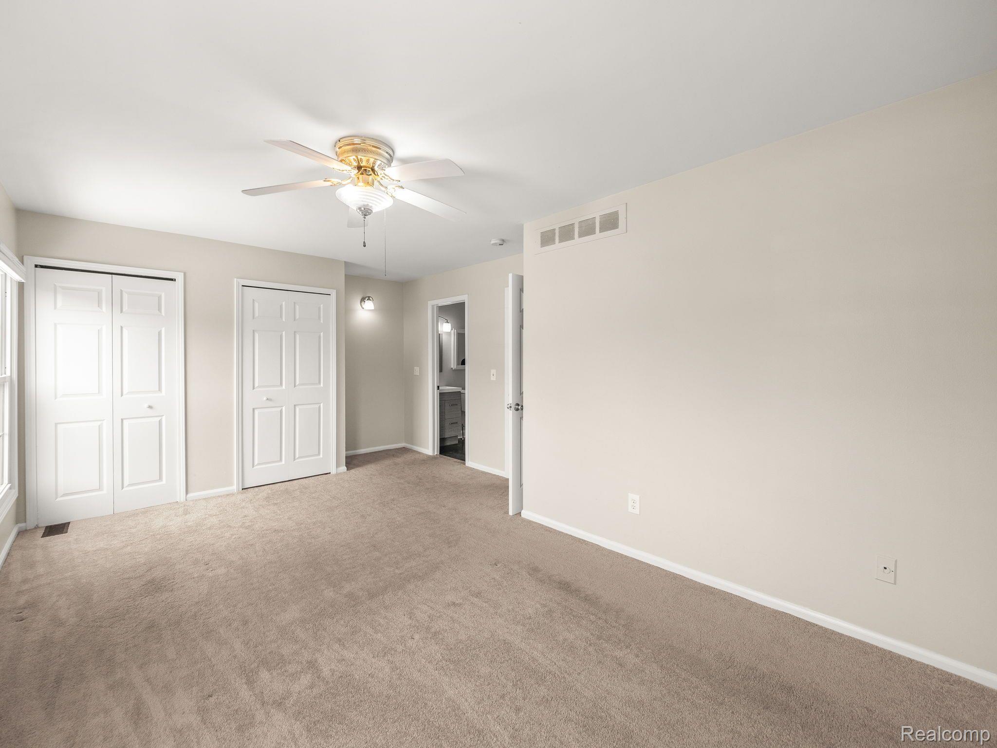 1428 Crescent Lane Rochester, MI 48306 - Photo 20 of 30