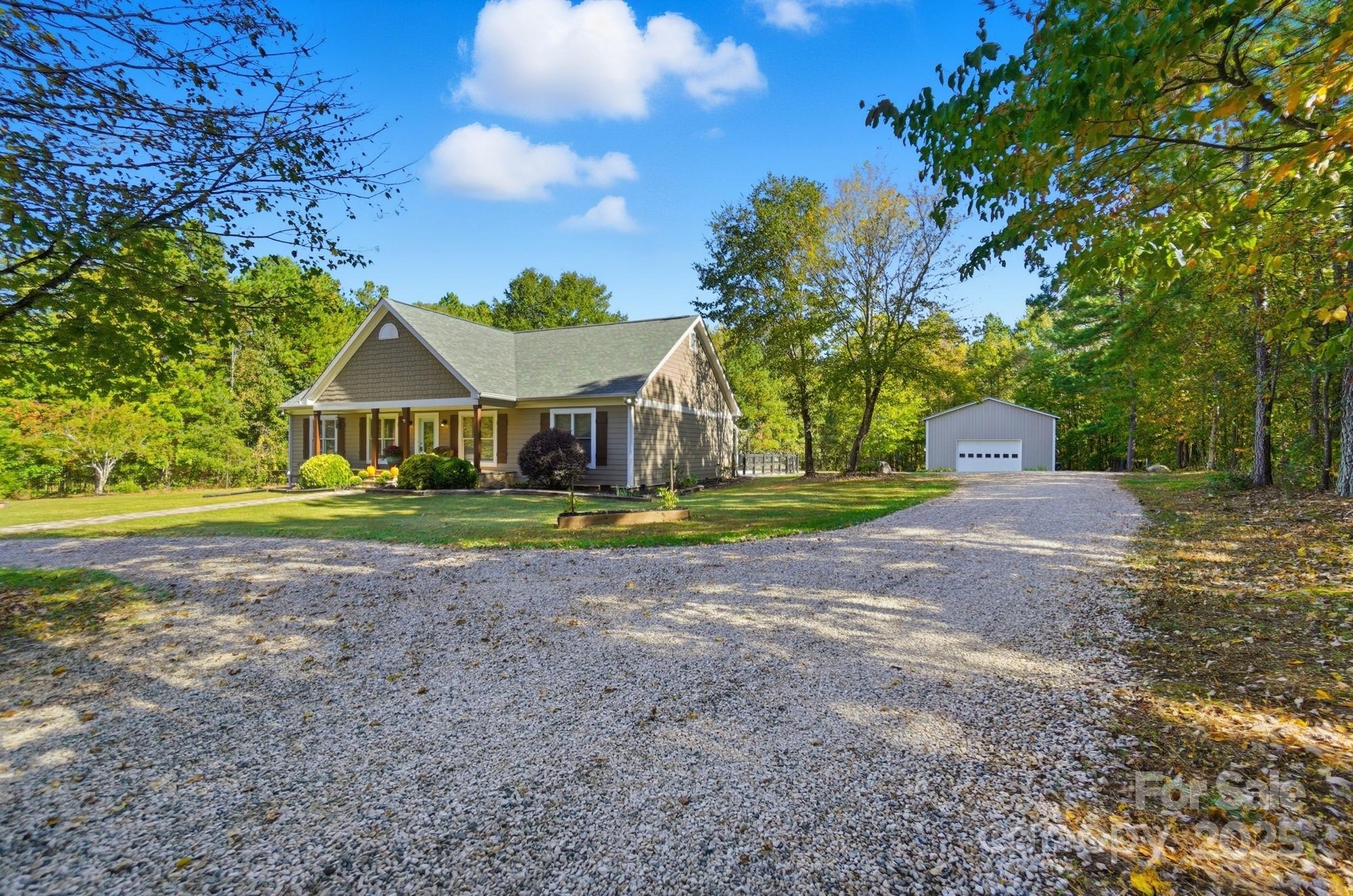 1240 Beamguard Road Clover, SC 29710 - Photo 7 of 47 Gallery Image 7