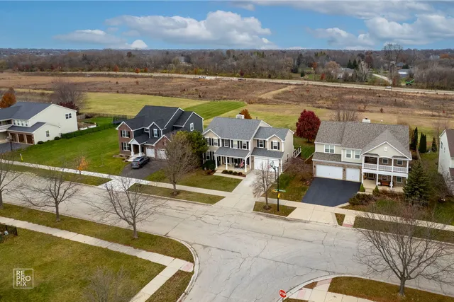 $549,900 | 598 Wexford Court, Elgin, IL 60124