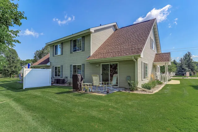 $339,500 | 9061 Underwood Lane North, Maple Grove, MN 55369