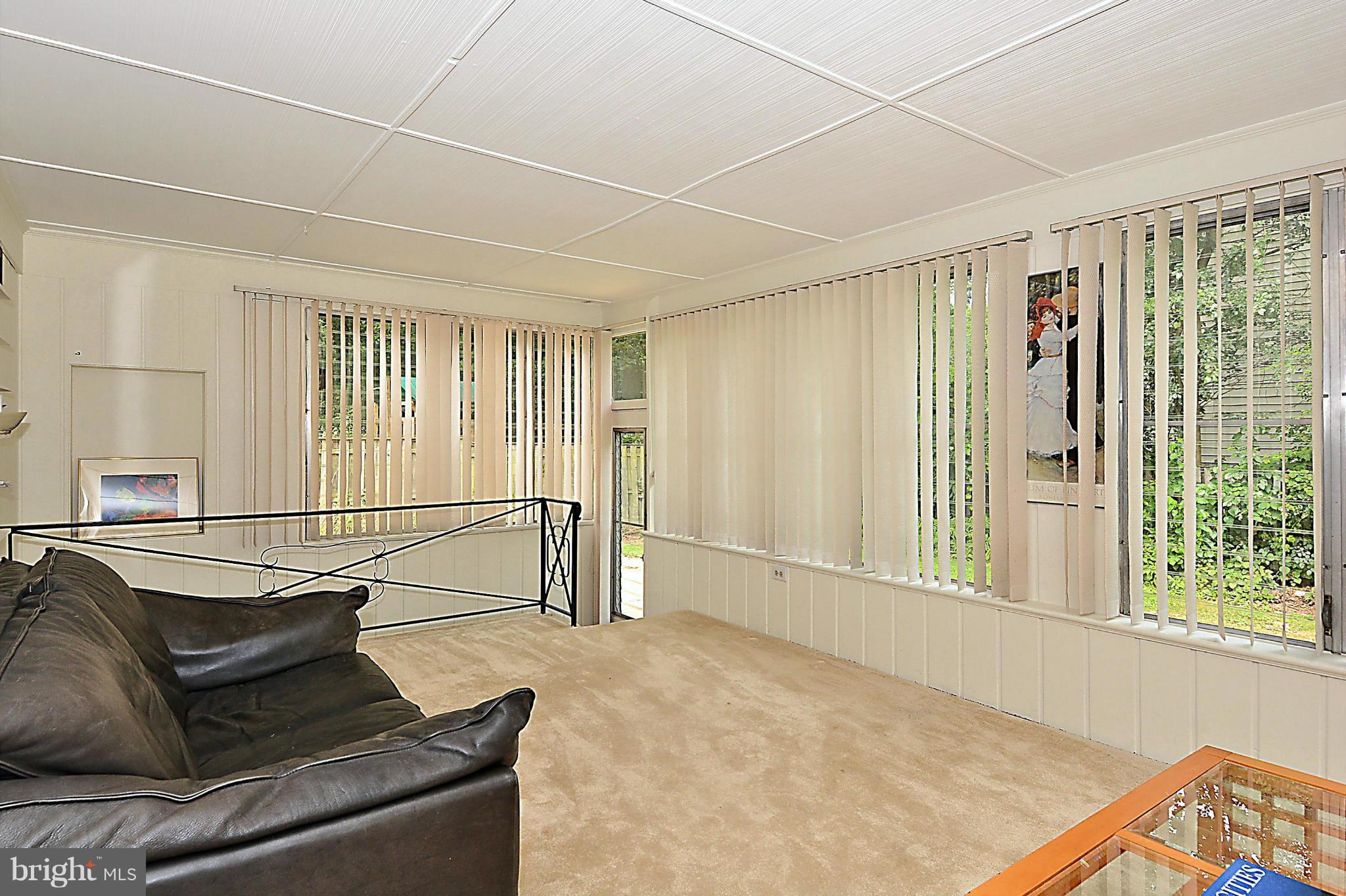 511 Marshall Road Southwest Vienna, VA 22180 - Photo 11 of 30 Sun Room