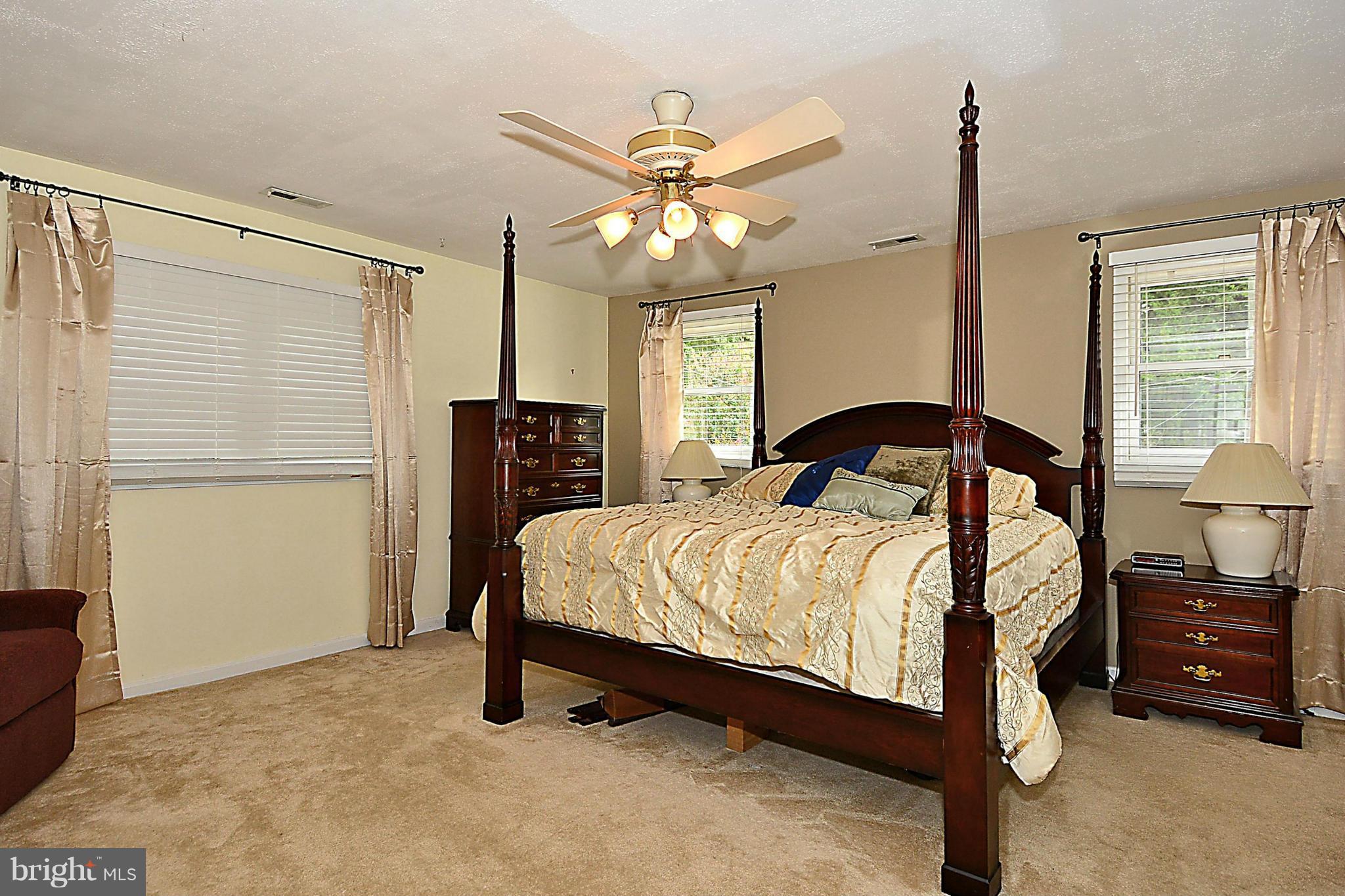 511 Marshall Road Southwest Vienna, VA 22180 - Photo 15 of 30 Bath (Master)