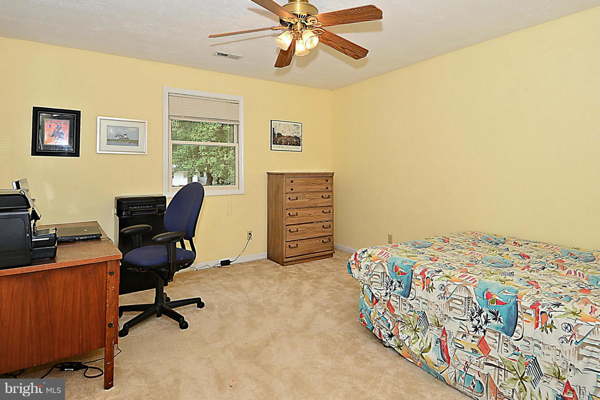 511 Marshall Road Southwest Vienna, VA 22180 - Photo 19 of 30 Bedroom