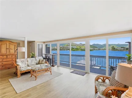 $1,695,000 | 715 Koko Isle Circle, Unit 13/1307, Honolulu, HI 96825