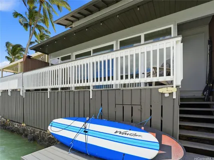 $1,695,000 | 715 Koko Isle Circle, Unit 13/1307, Honolulu, HI 96825