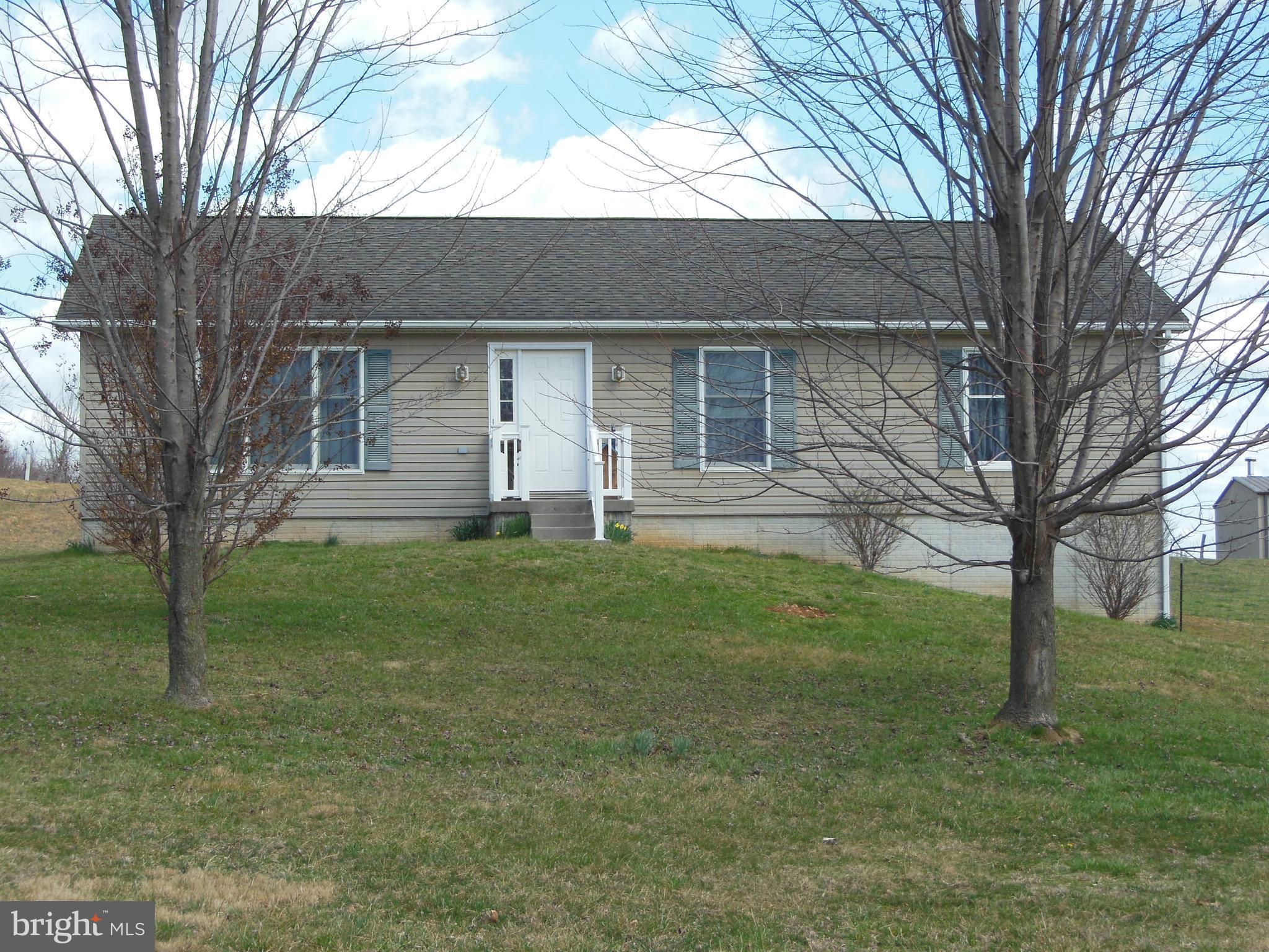 92 Spencers Run Inwood, WV 25428 - Photo 2 of 35 Front View