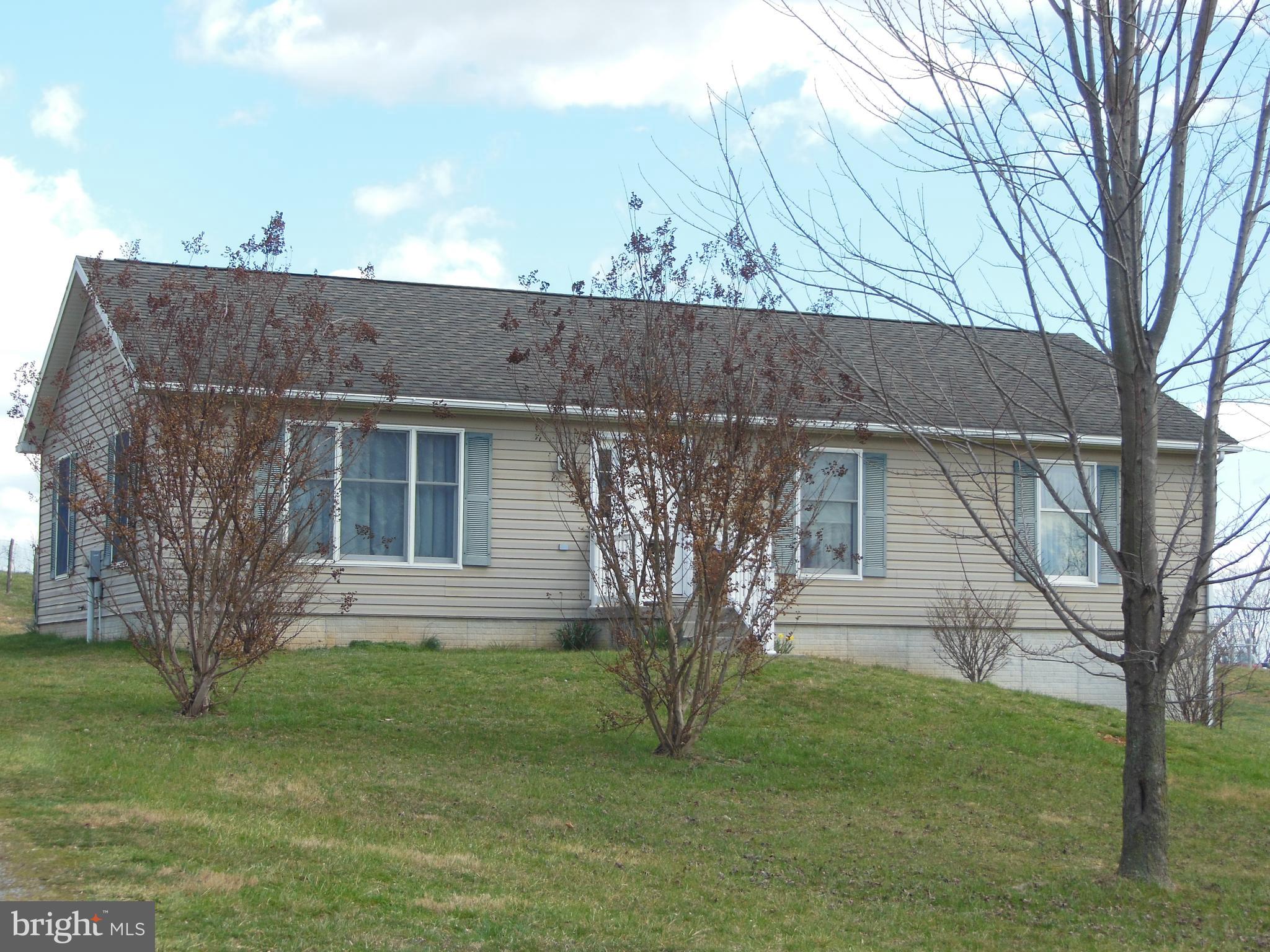92 Spencers Run Inwood, WV 25428 - Photo 3 of 35 Front View
