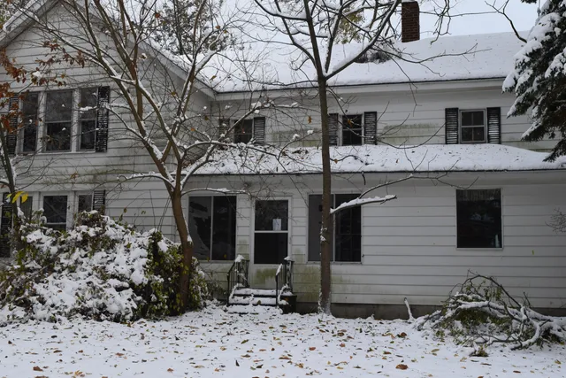 $799,000 | 545 Biastock Road, Benton Harbor, MI 49022