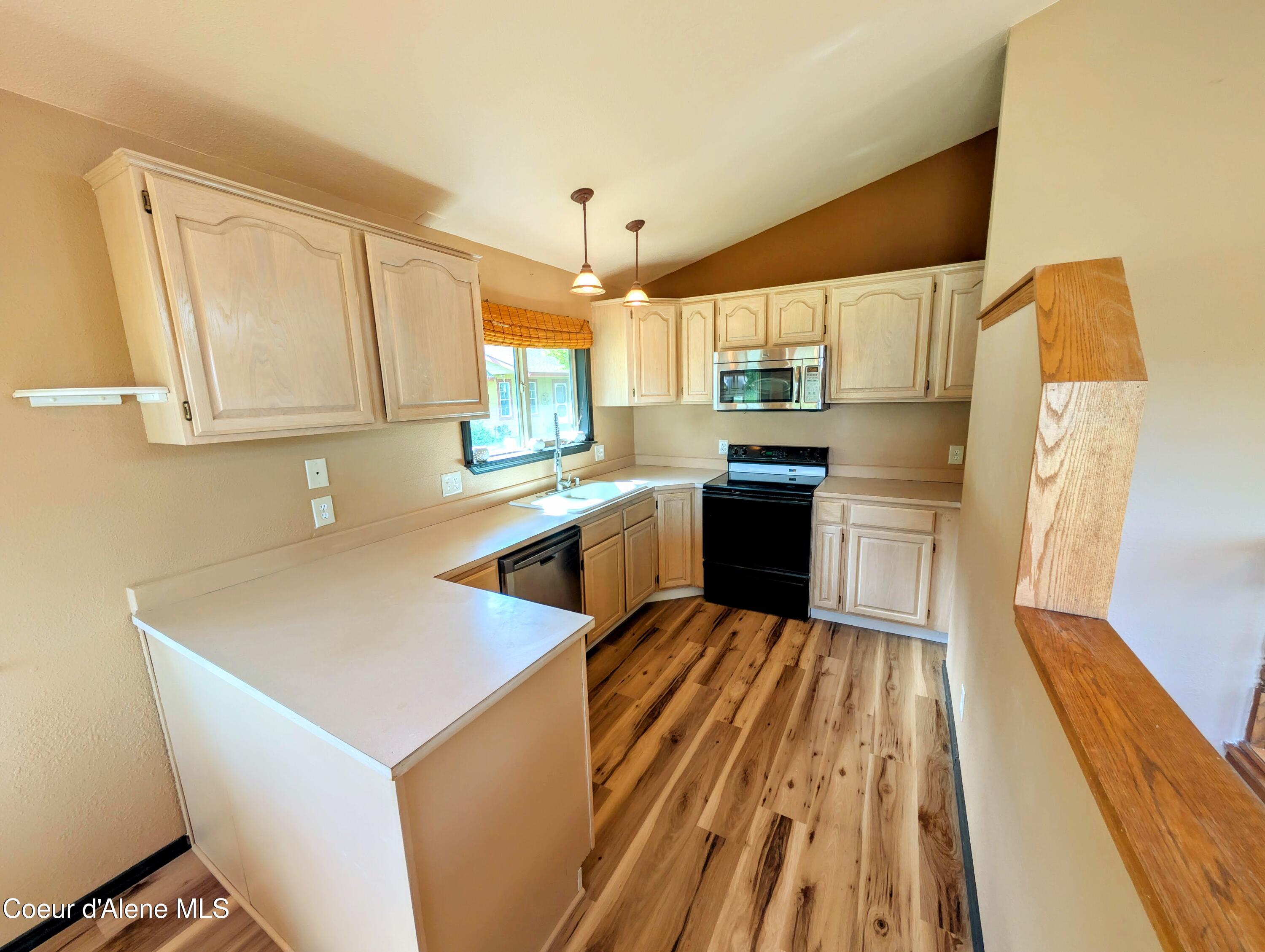 1703 South High Ranch Road Coeur D'Alene, ID 83814 - Photo 9 of 51 Kitchen