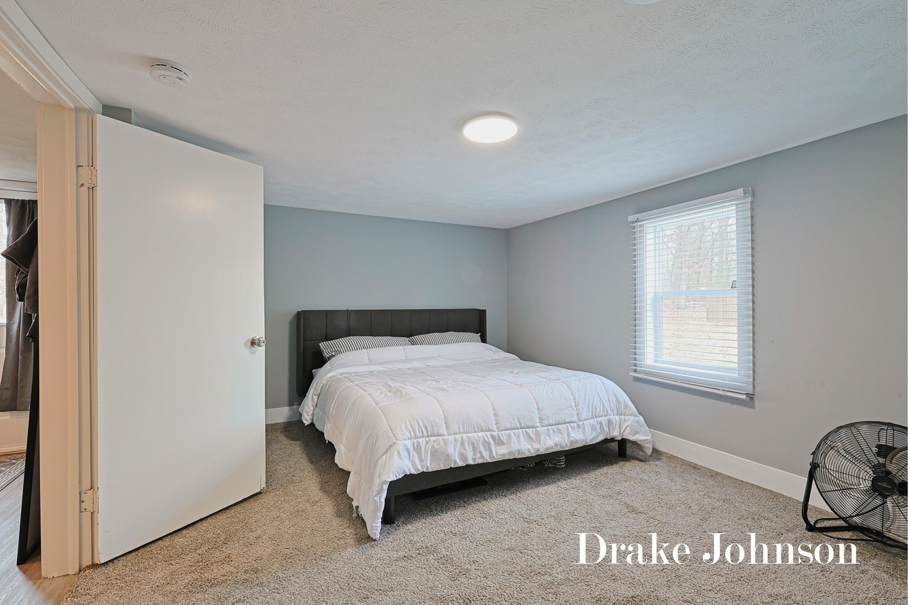 1351 Carr Road Muskegon, MI 49442 - Photo 17 of 27 IMG_0741