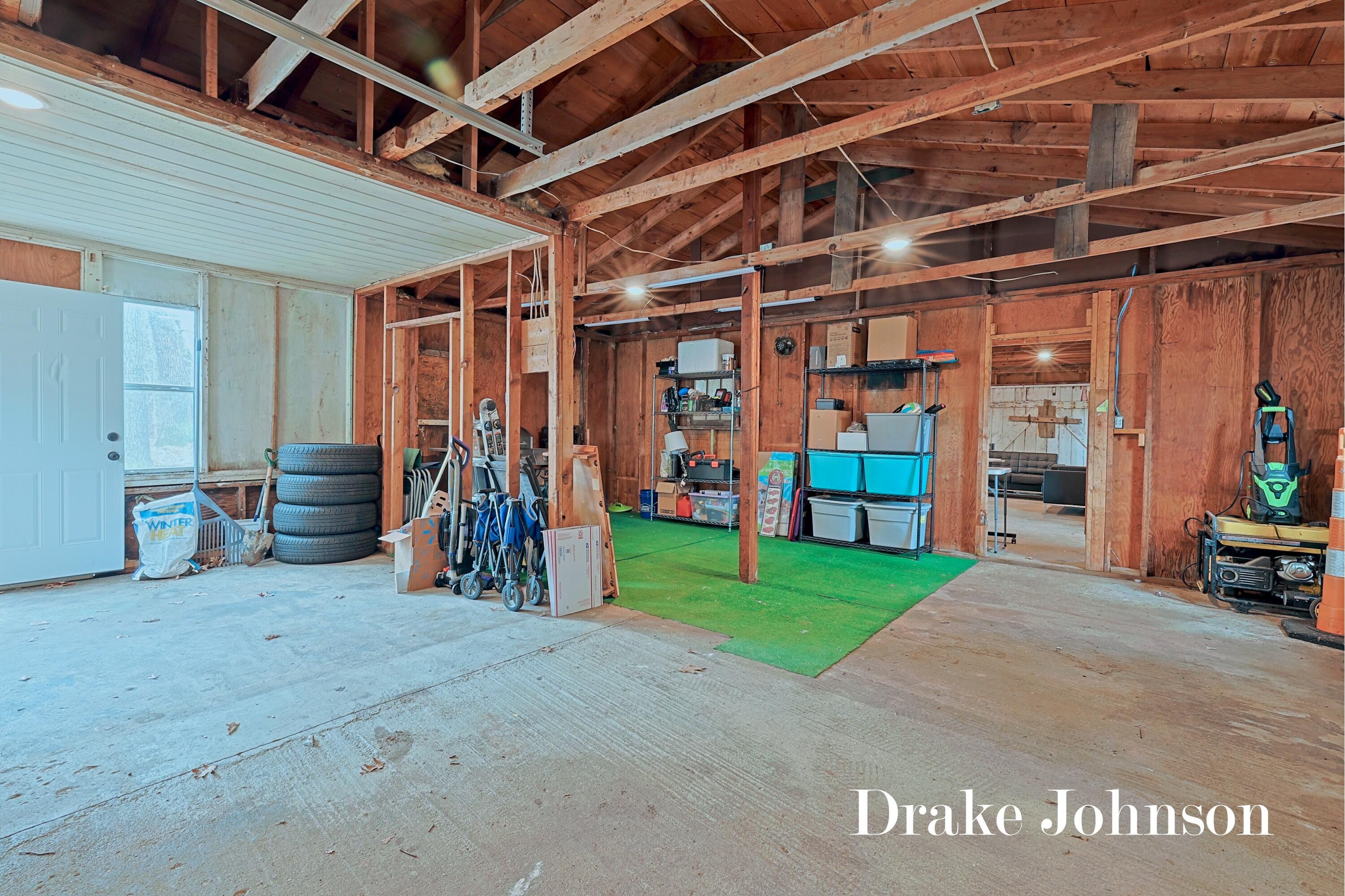 1351 Carr Road Muskegon, MI 49442 - Photo 26 of 27 IMG_0761