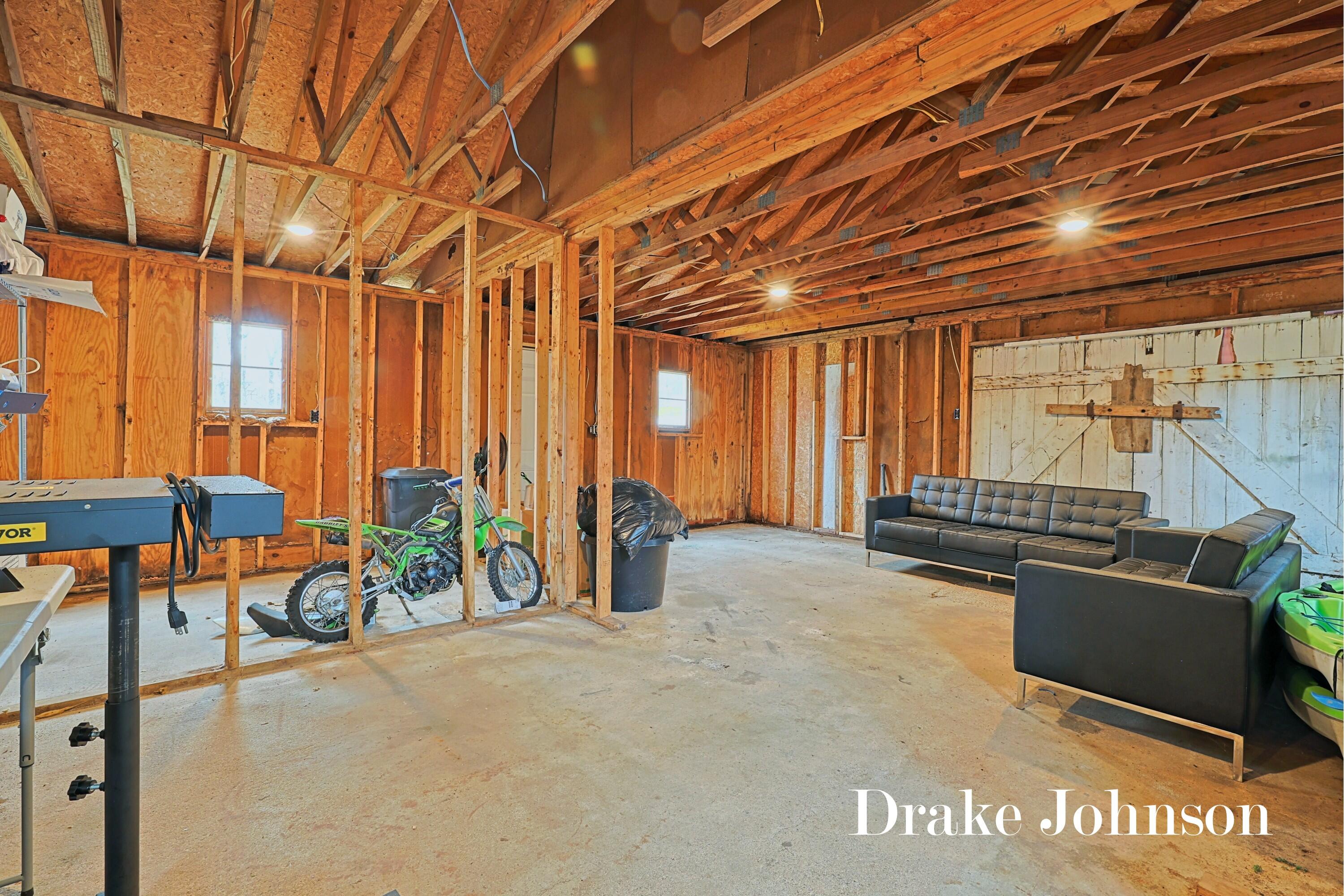 1351 Carr Road Muskegon, MI 49442 - Photo 27 of 27 IMG_0763