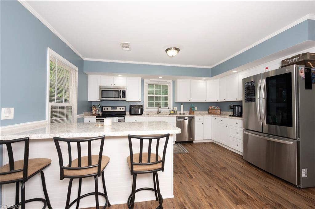 6404 Walnut Cove Road Walkertown, NC 27051 - Photo 14 of 44