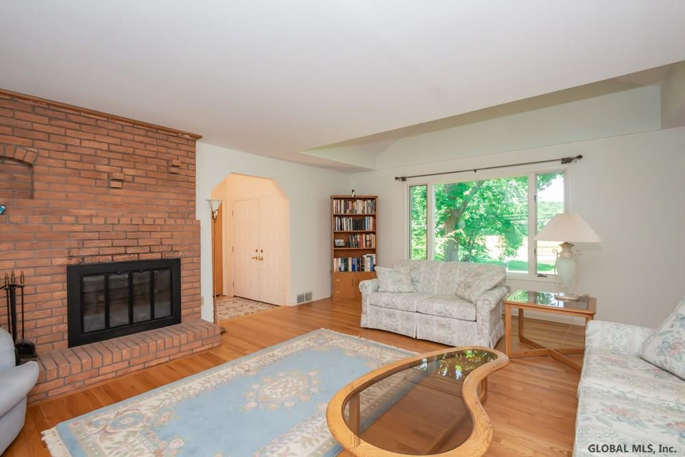 2934 West Old State Road Schenectady, NY 12303 - Photo 19 of 57 Photo 19