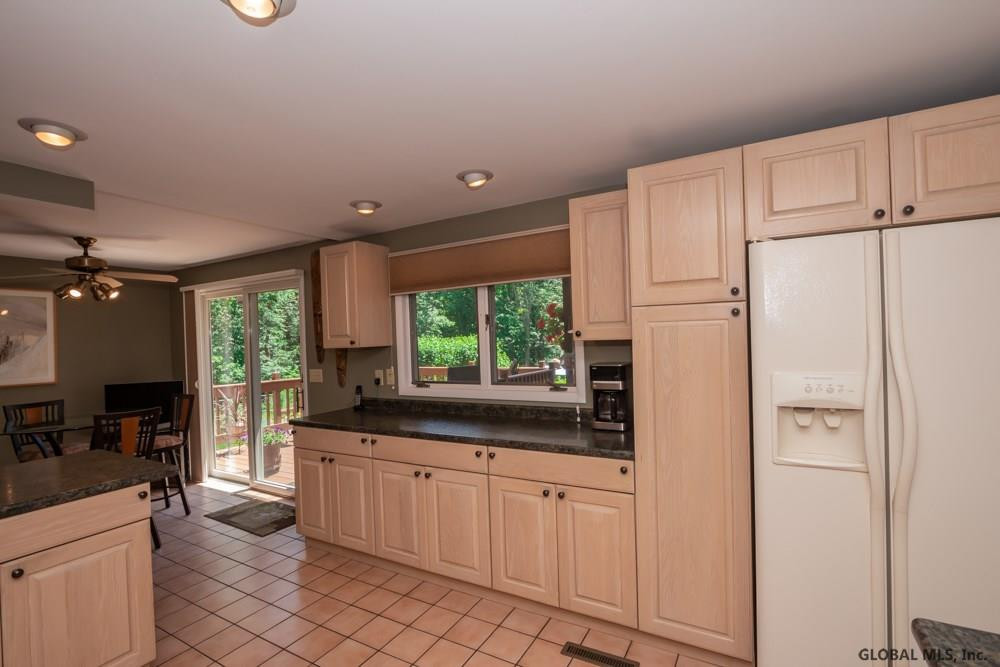 2934 West Old State Road Schenectady, NY 12303 - Photo 31 of 57 Photo 31