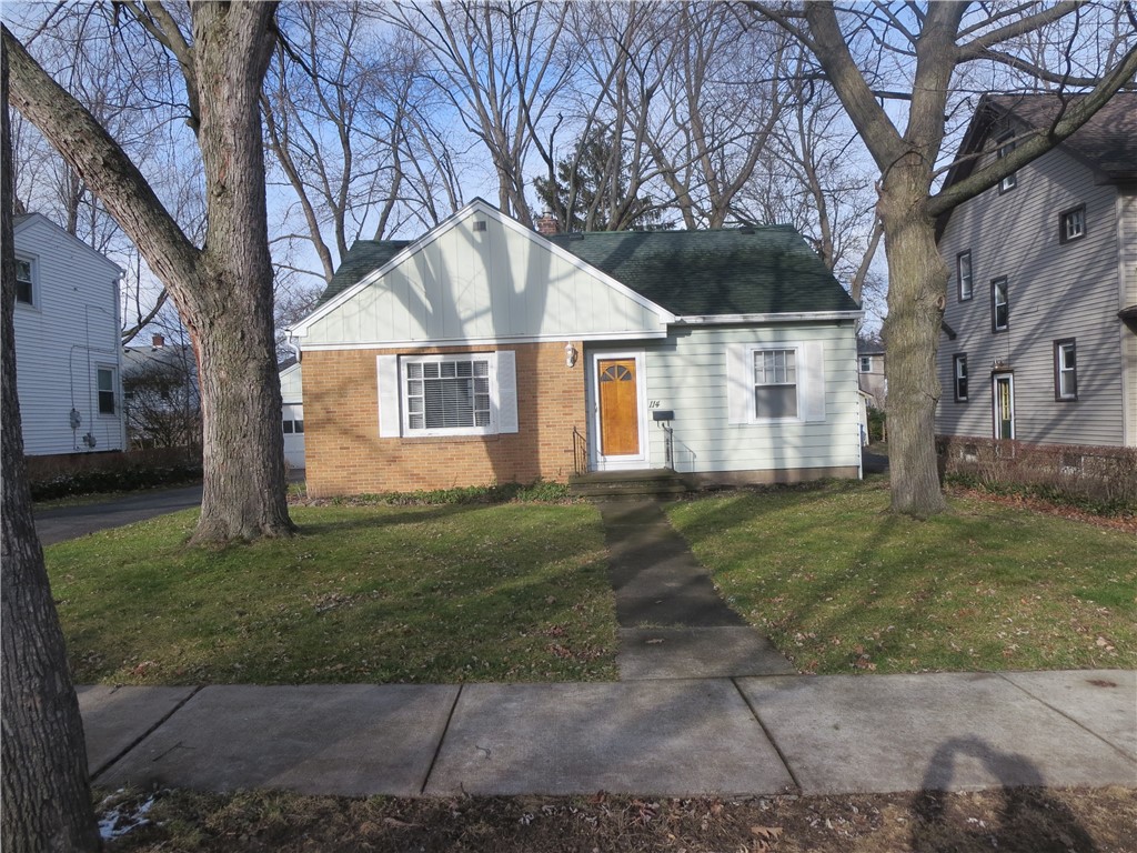 114 Holcroft Road Rochester, NY 14612 - Photo 1 of 42