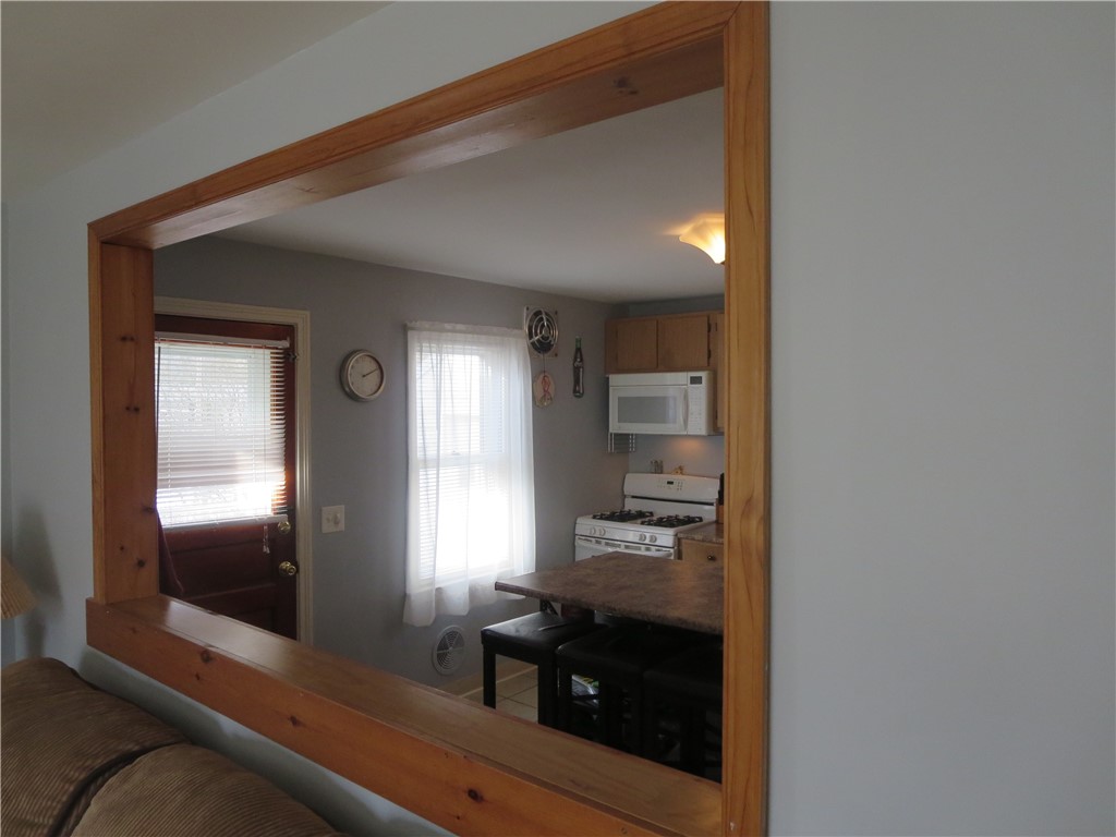 114 Holcroft Road Rochester, NY 14612 - Photo 18 of 42