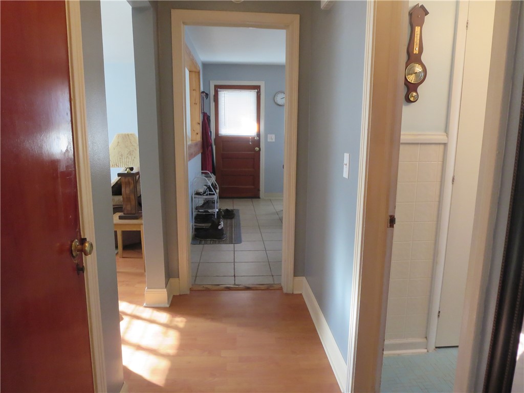 114 Holcroft Road Rochester, NY 14612 - Photo 26 of 42