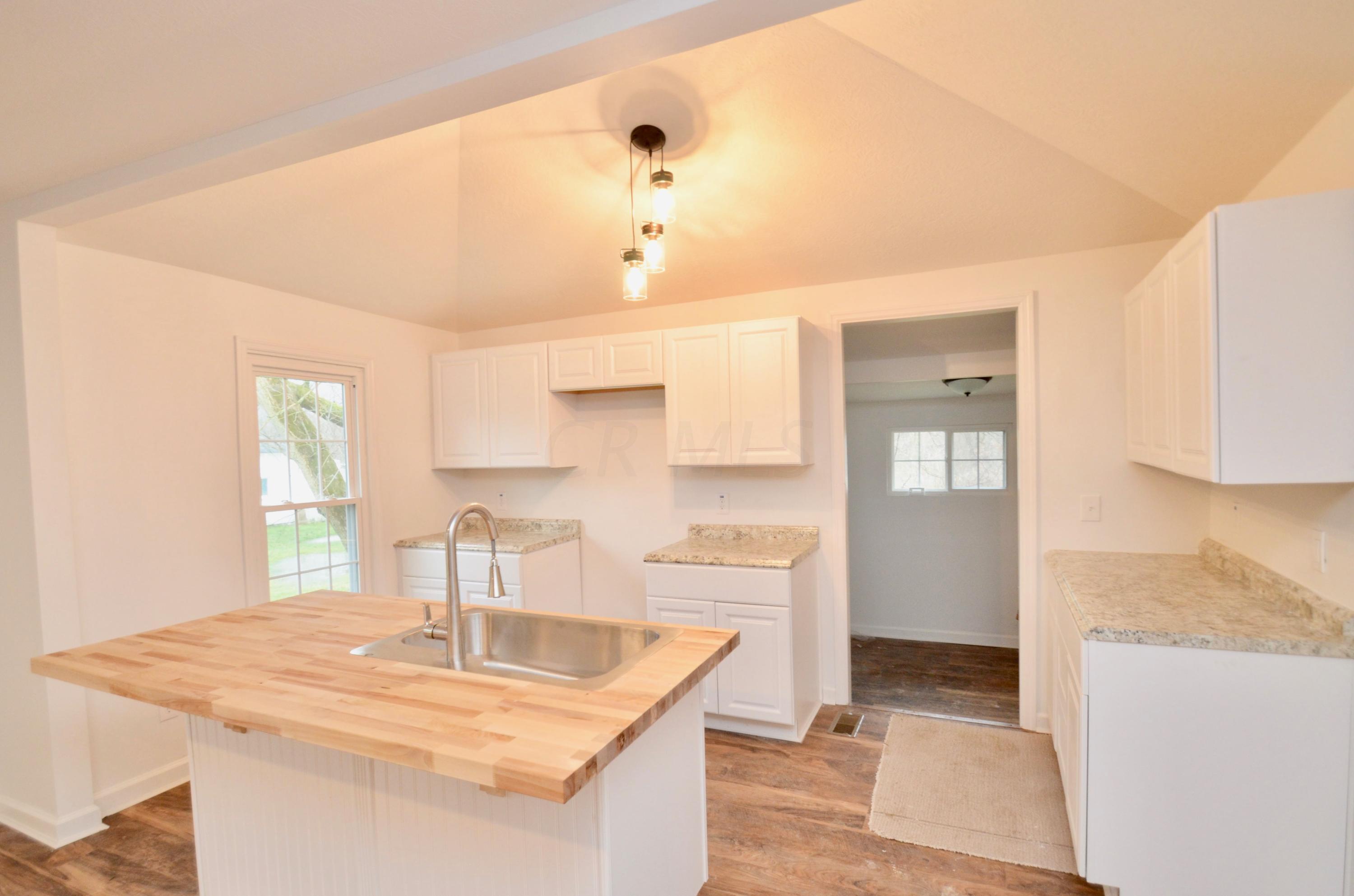 6558 Summit Road Southwest Pataskala, OH 43068 - Photo 14 of 23