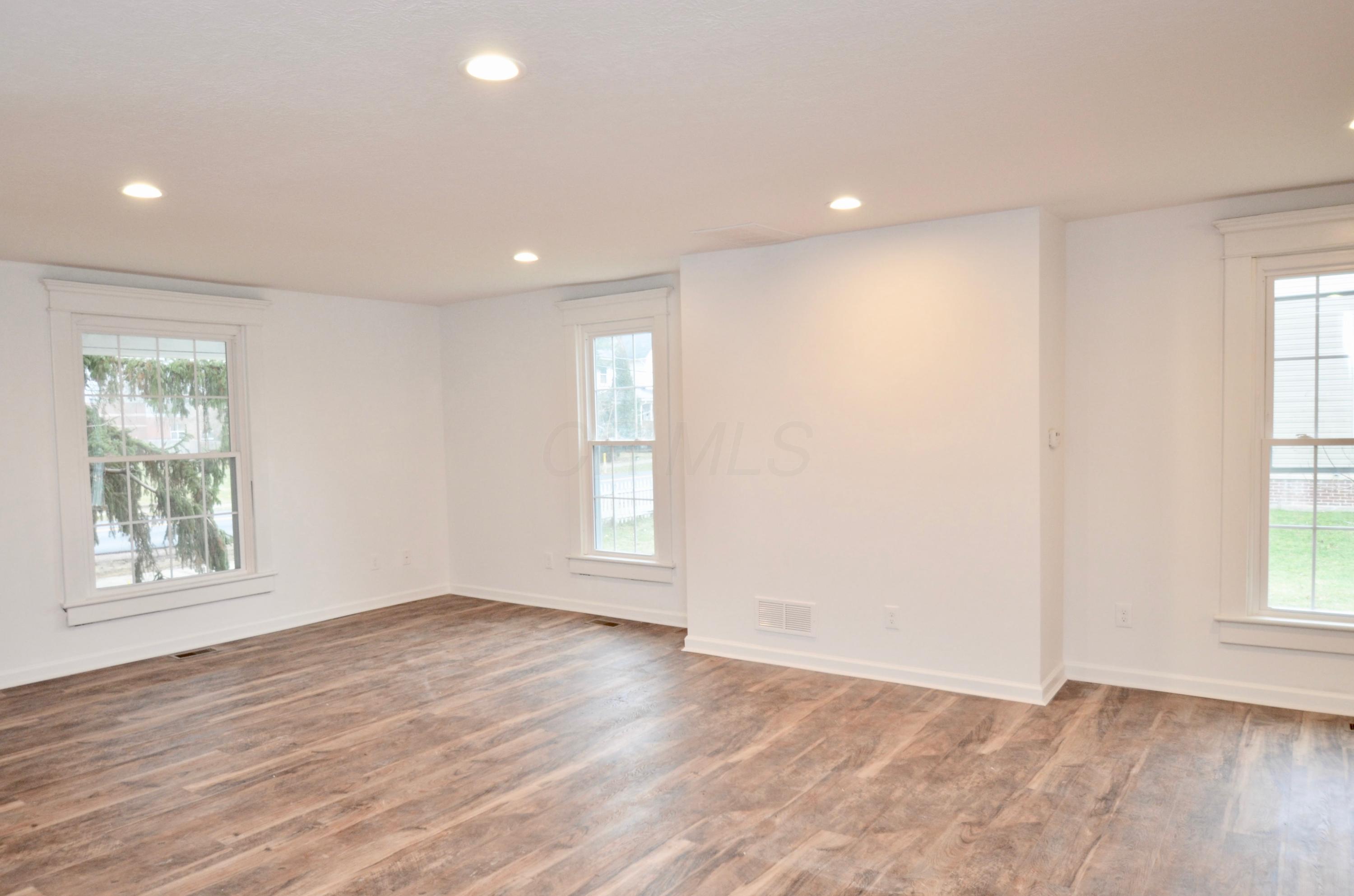6558 Summit Road Southwest Pataskala, OH 43068 - Photo 8 of 23