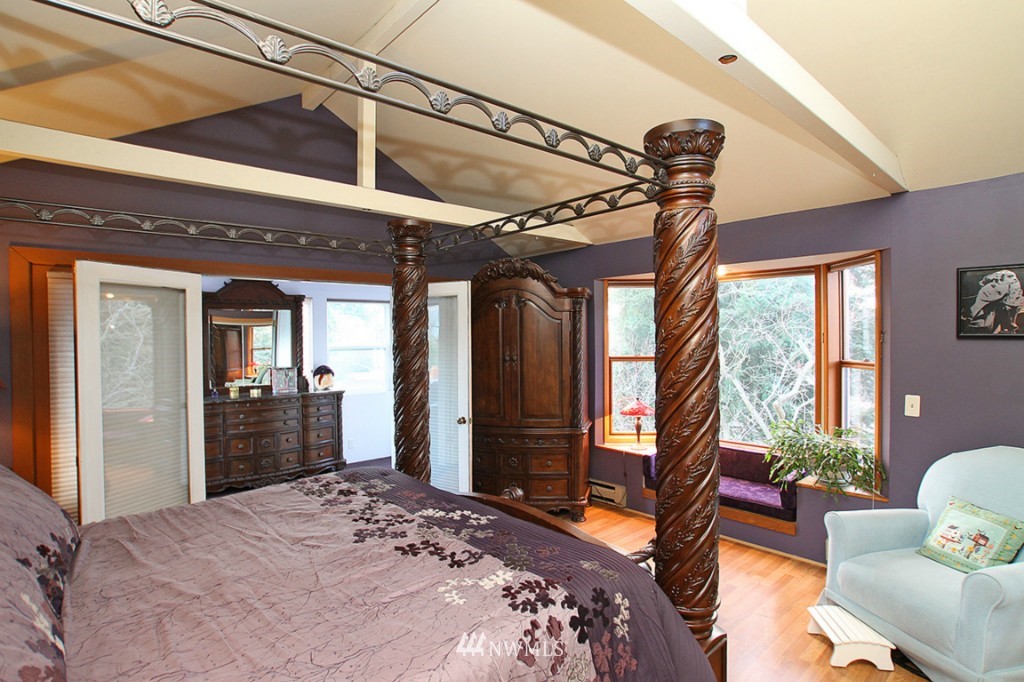 720 Caspers Street Edmonds, WA 98020 - Photo 11 of 14 Gallery Image 11