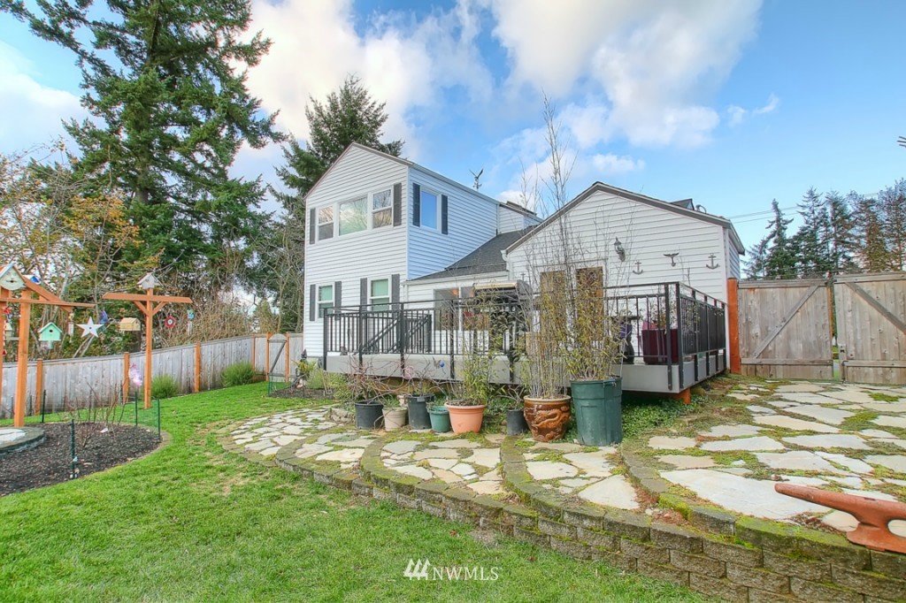 720 Caspers Street Edmonds, WA 98020 - Photo 14 of 14 Gallery Image 14
