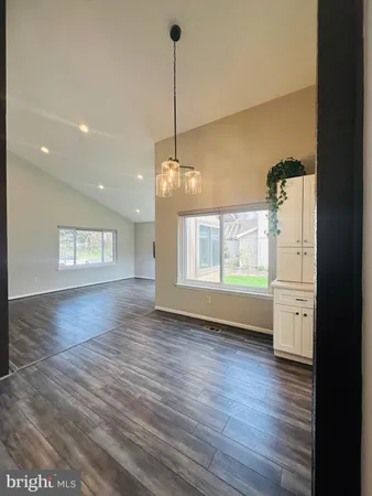 $3,999 | 8635 Reseca Lane, Springfield, VA 22152