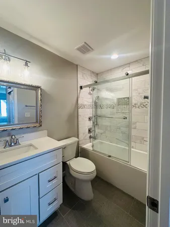 $3,999 | 8635 Reseca Lane, Springfield, VA 22152