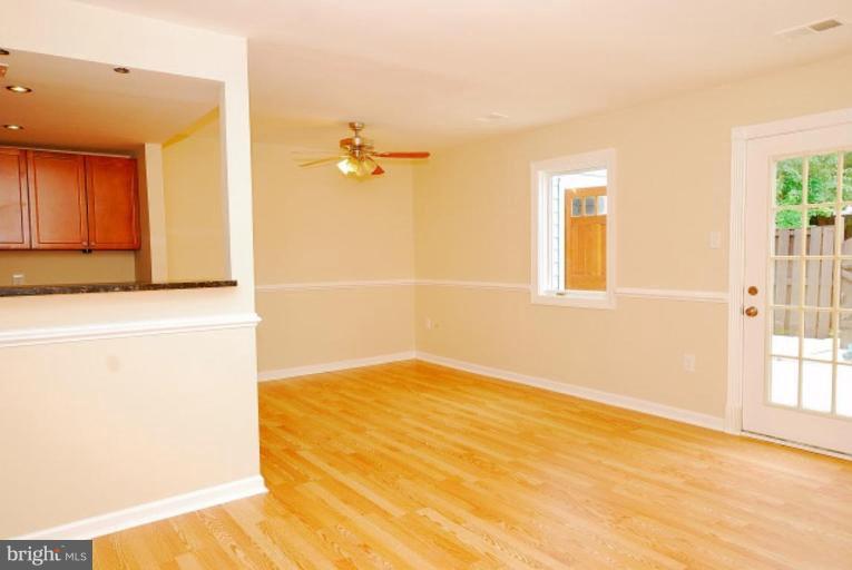 163 North Cottage Road Sterling, VA 20164 - Photo 5 of 14 Dining Room