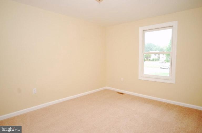 163 North Cottage Road Sterling, VA 20164 - Photo 9 of 14 Bedroom #2