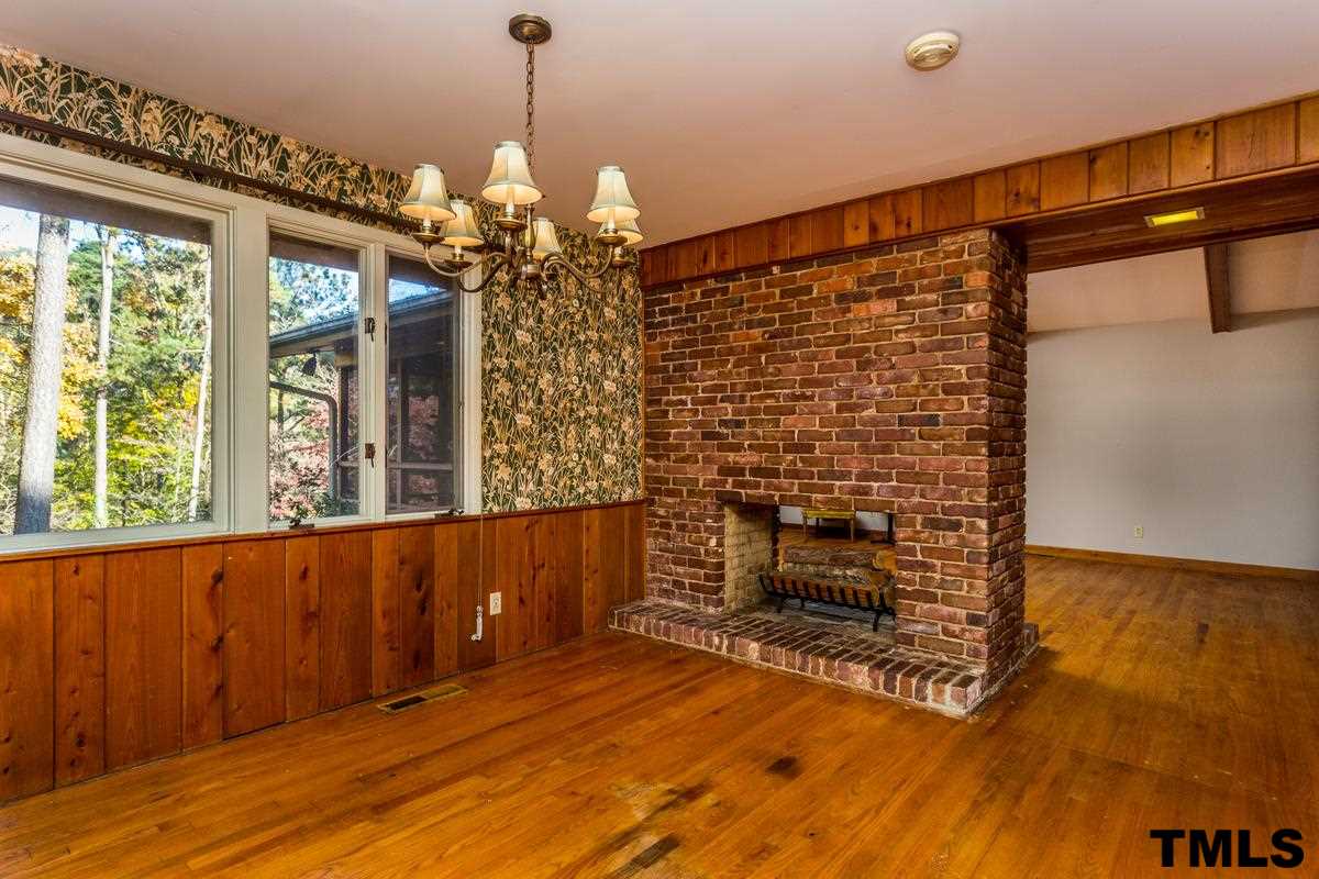 114 Longview Lake Drive Raleigh, NC 27610 - Photo 7 of 25 a view of a interior of the house