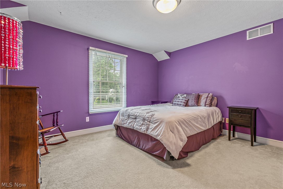 5975 Highland Road Cleveland, OH 44143 - Photo 27 of 35