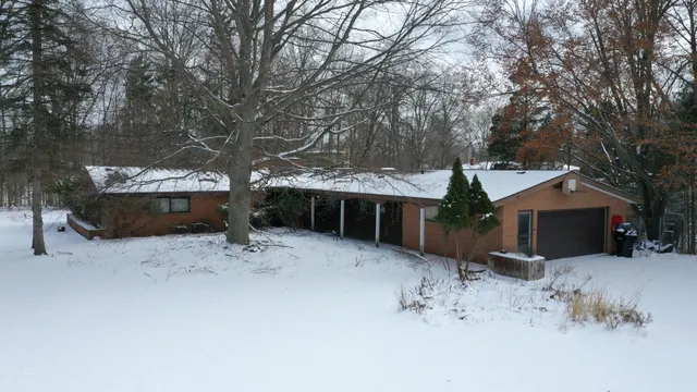 $425,000 | 22900 Thorncliffe Street, Southfield, MI 48033