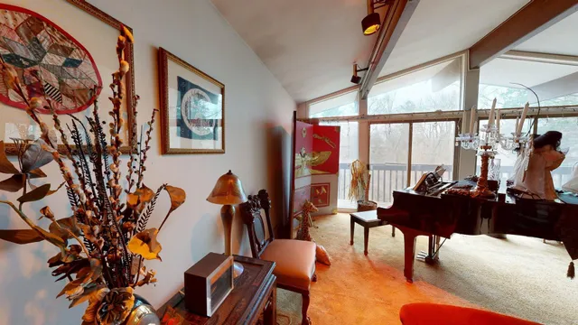 $425,000 | 22900 Thorncliffe Street, Southfield, MI 48033