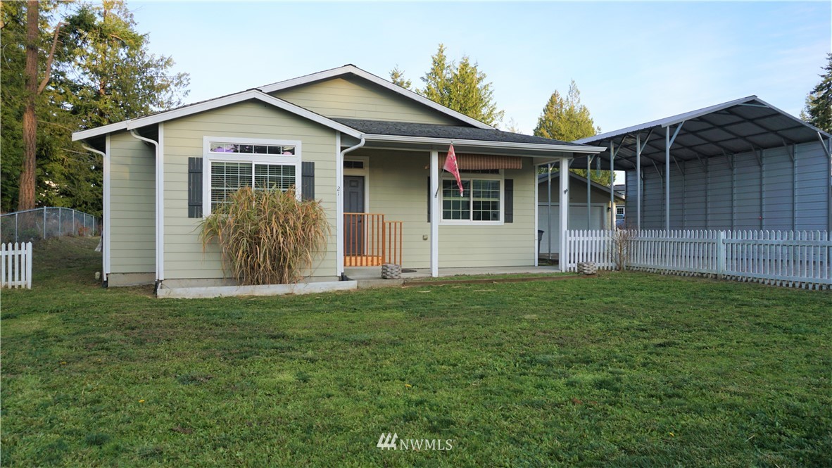 21 Mussel Beach Road Sequim, WA 98382 - Photo 1 of 23 Gallery Image 1