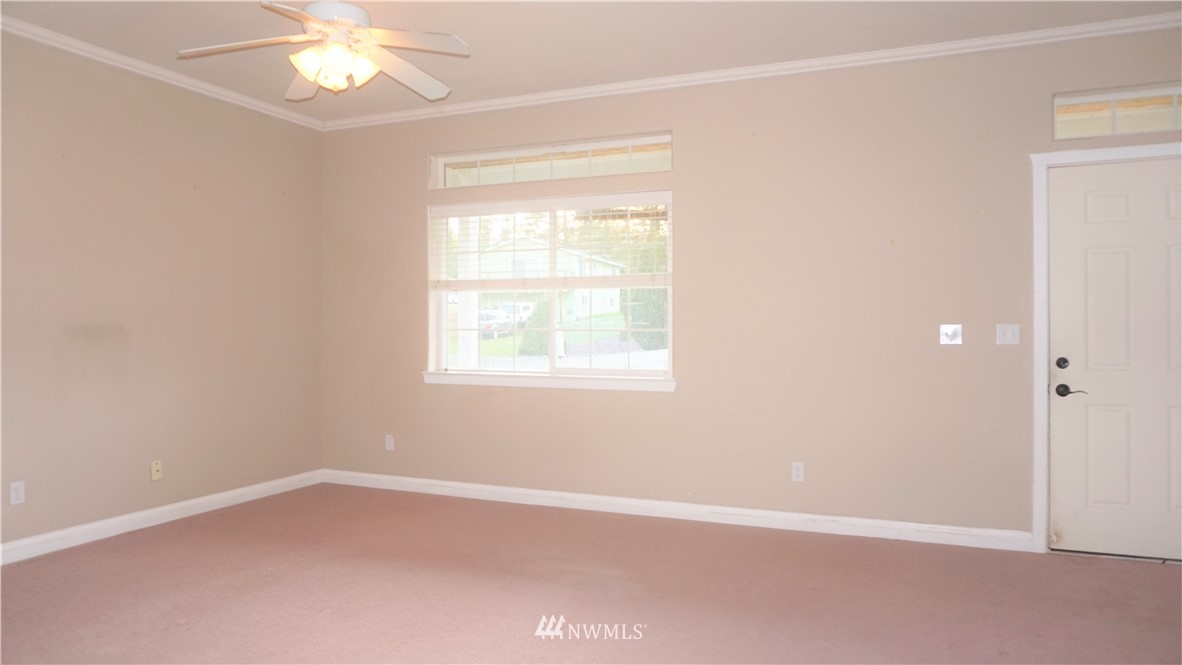 21 Mussel Beach Road Sequim, WA 98382 - Photo 10 of 23 Gallery Image 10