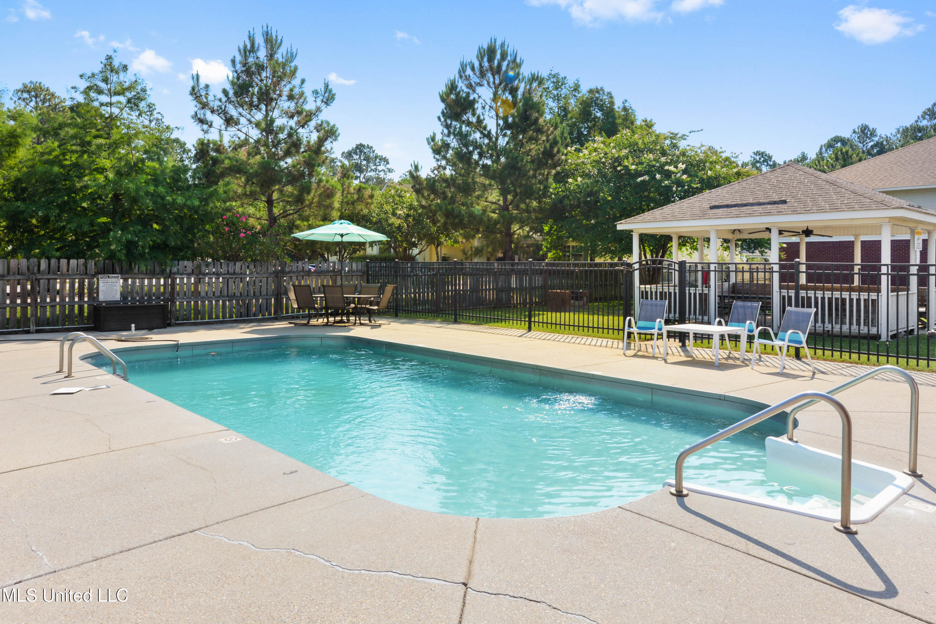 5080 Gautier Vancleave Road, Unit C10 Gautier, MS 39553 - Photo 18 of 20 Stock3