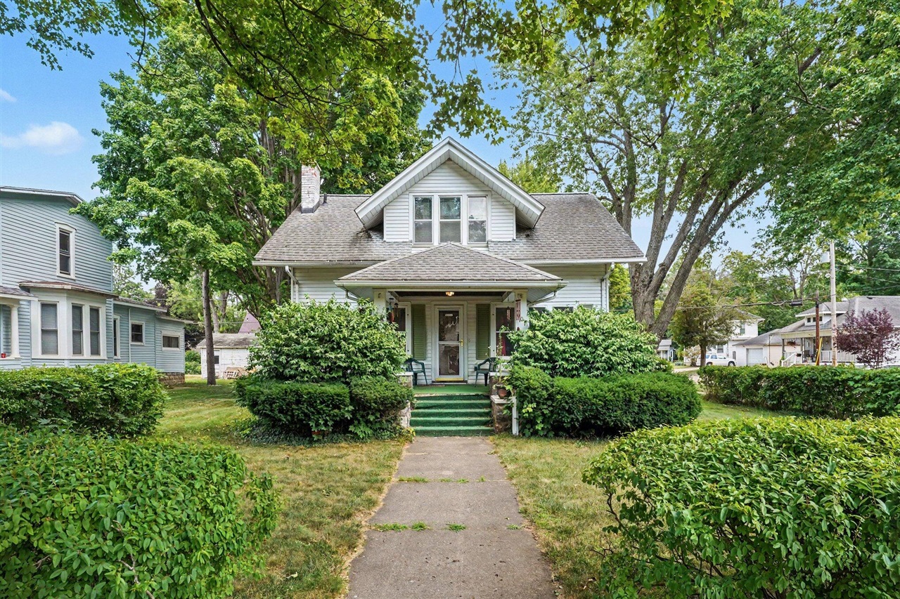 601 Elm Street Three Rivers, MI 49093 - Photo 1 of 21 Gallery Image 1