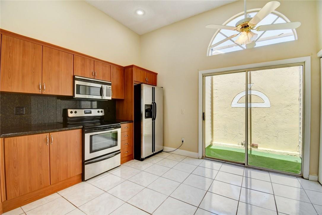 23197 Bentley Place Boca Raton, FL 33433 - Photo 12 of 24 Photo 12