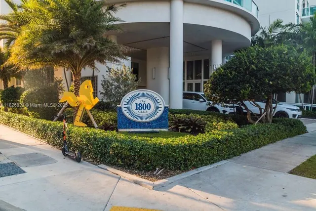 $4,300 | 1800 North Bayshore Drive, Unit 511, Miami, FL 33132