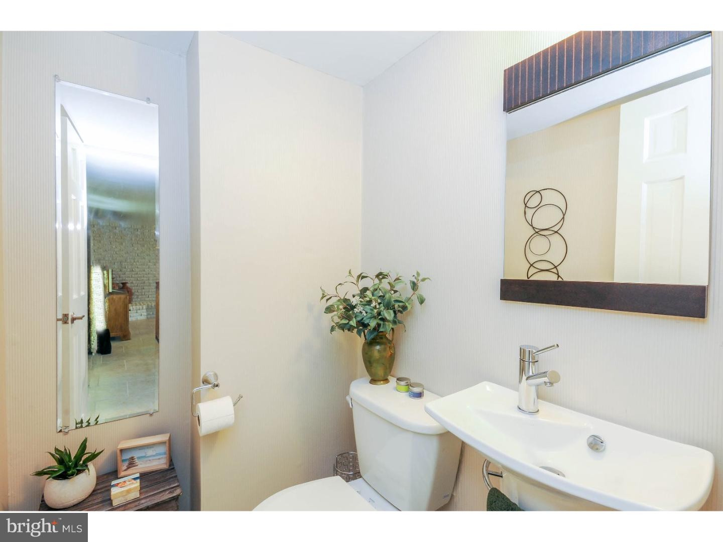 571 Dutch Neck Road East Windsor, NJ 08520 - Photo 8 of 25 Gallery Image 8