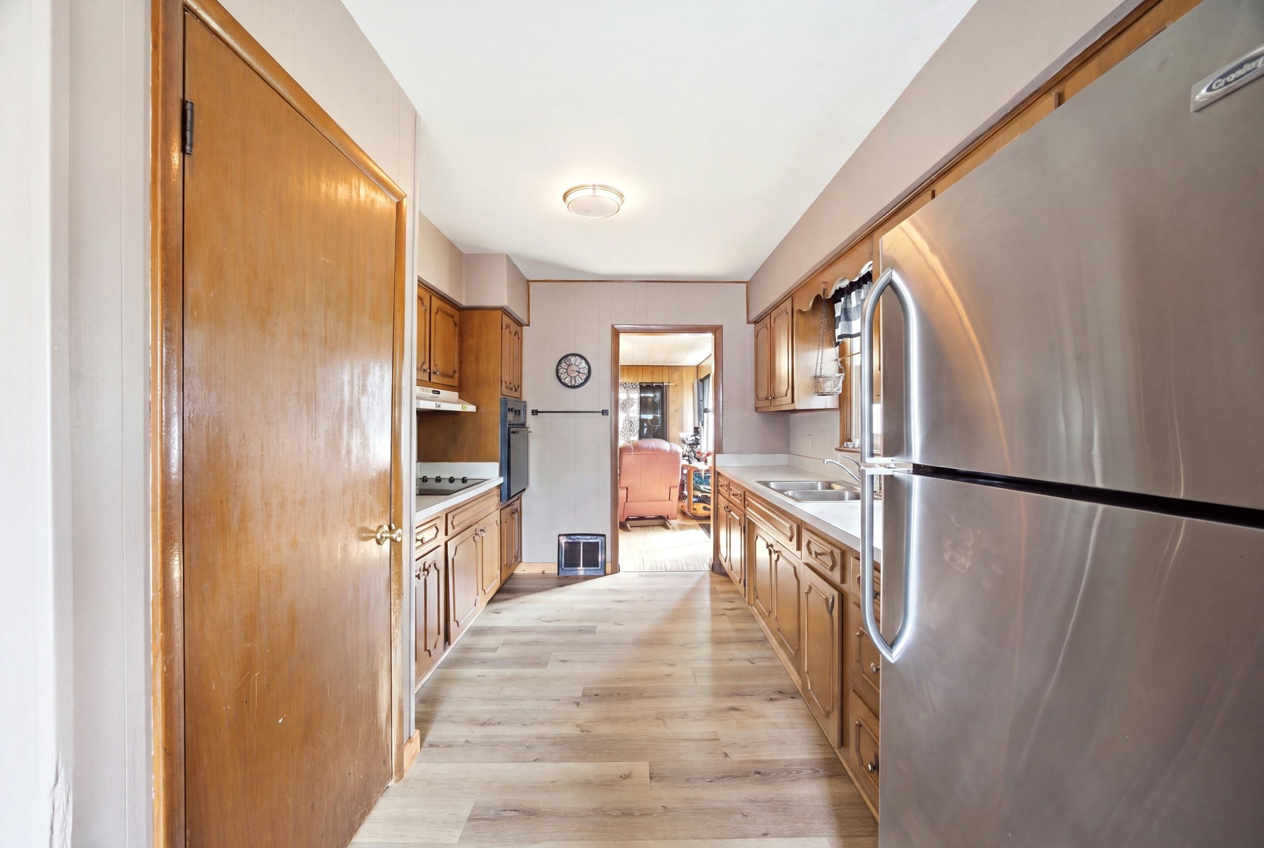 502 Barnum Road Rockford, IL 61109 - Photo 6 of 22 Gallery Image 6