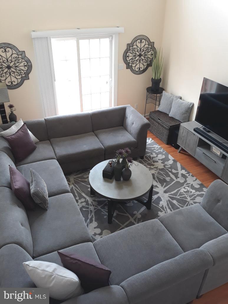 4633 Old Oak Road Doylestown, PA 18902 - Photo 12 of 21 Great Room