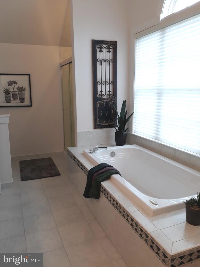 4633 Old Oak Road Doylestown, PA 18902 - Photo 16 of 21 Master Bathroom