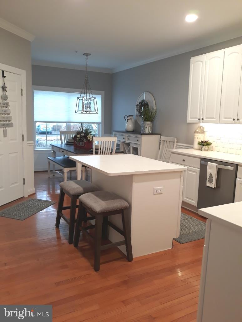 4633 Old Oak Road Doylestown, PA 18902 - Photo 7 of 21 Kitchen