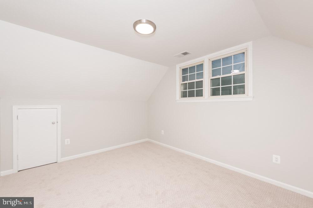 7912 St George Court Springfield, VA 22153 - Photo 22 of 32 Gallery Image 22