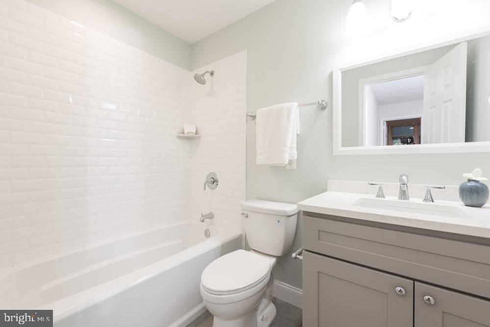 7912 St George Court Springfield, VA 22153 - Photo 24 of 32 Gallery Image 24