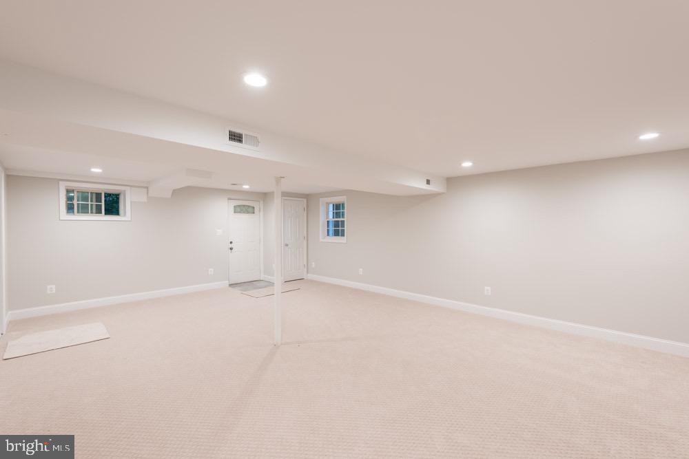 7912 St George Court Springfield, VA 22153 - Photo 25 of 32 Gallery Image 25